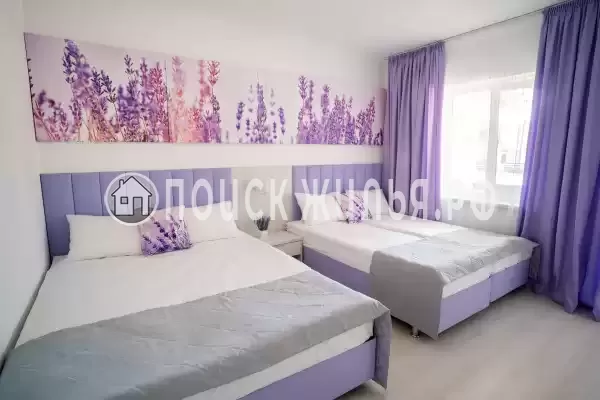 Отель «АзовЛенд», Золотое