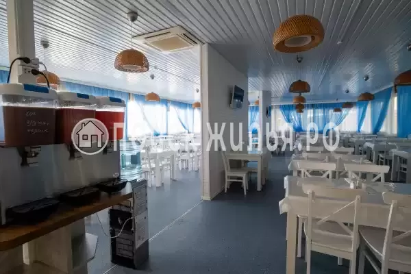 Отель «АзовЛенд», Золотое