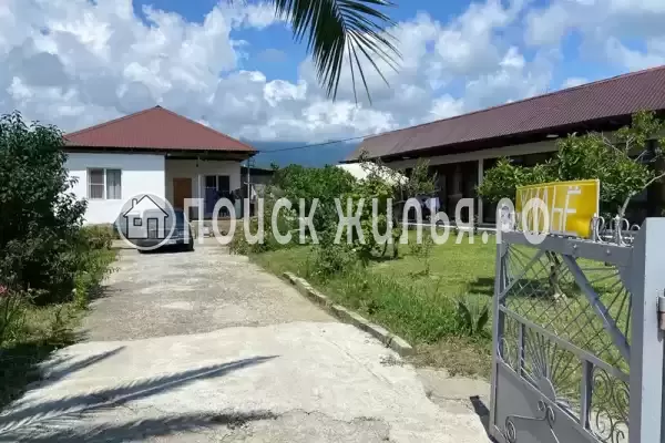 Частный сектор «Частный дом на Туманяна», Республика Абхазия, Гагры, Пицунда, Туманяна, д.30