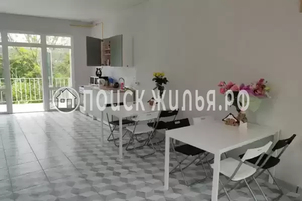 «Манго», Джубга