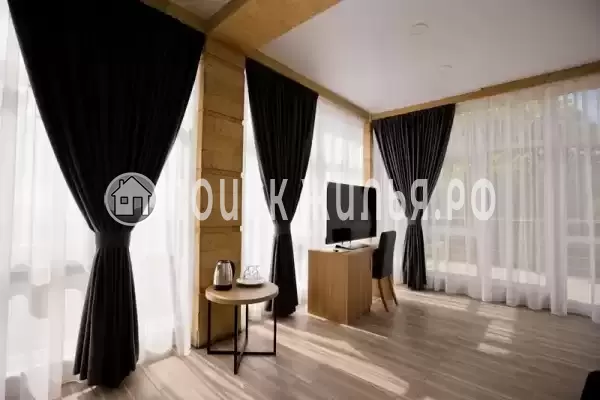 «LooSPAngeles», Лоо