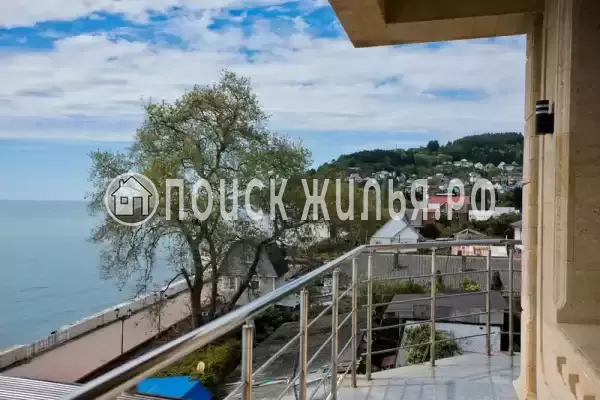 «LooSPAngeles», Лоо