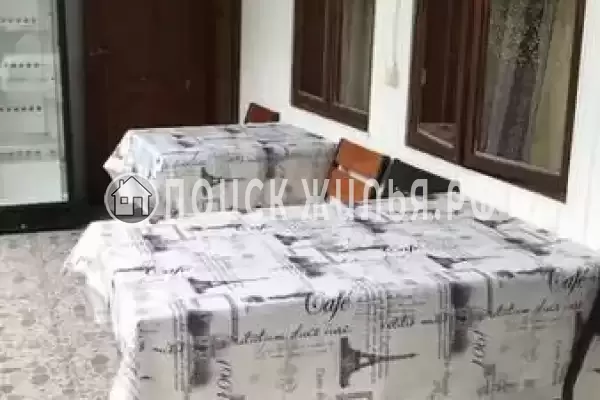 «Тропиканка», Лоо