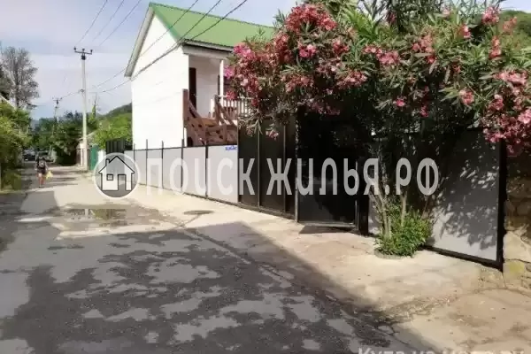 «Тропиканка», Лоо