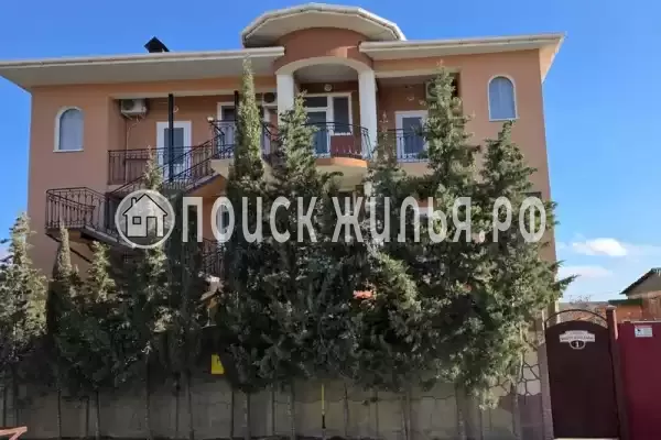 Гостевой дом «Iron Lion»