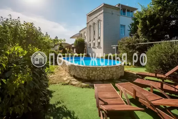 «Херсонес», Севастополь «Херсонес», Севастополь