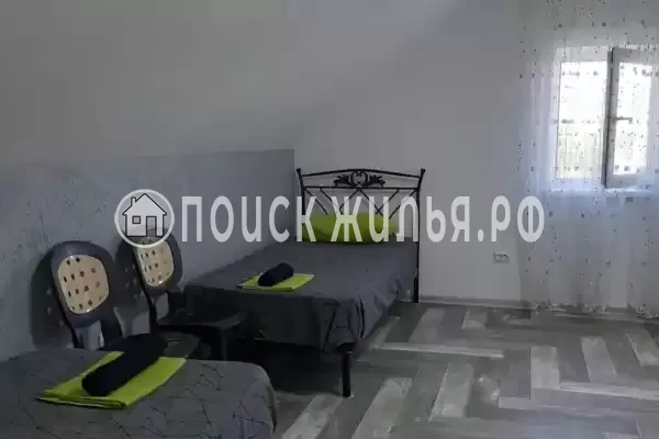 «Пальма», Голубицкая