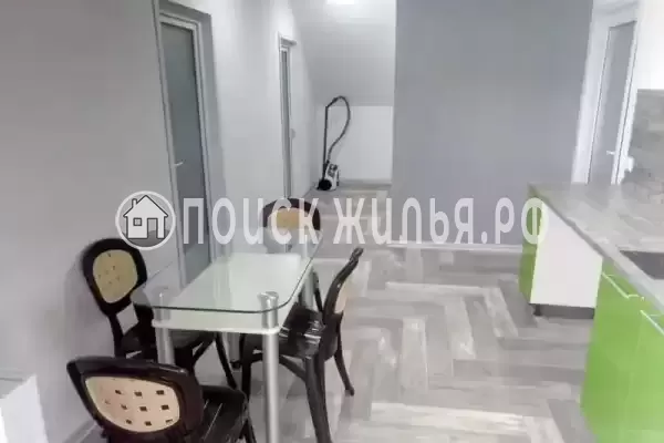 «Пальма», Голубицкая