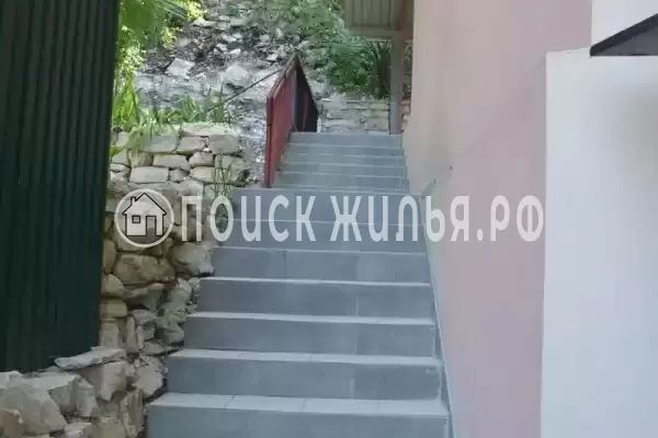 «Дом с флагом», Лазаревское «Дом с флагом», Лазаревское