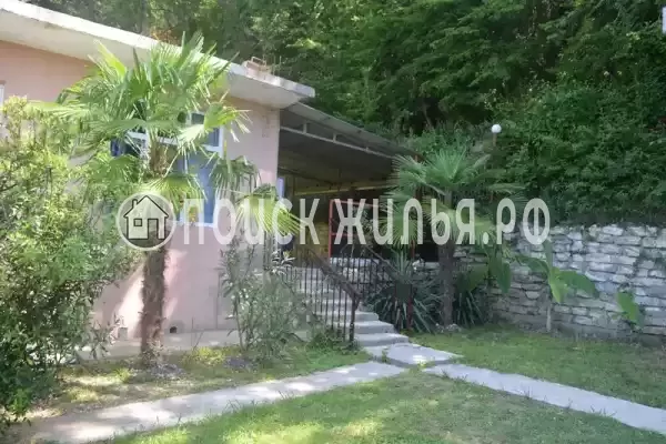 «Дом с флагом», Лазаревское «Дом с флагом», Лазаревское