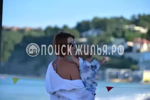 Школьная, д.10, Ольгинка