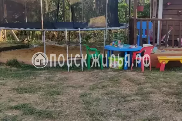 «Дакадан», Кучугуры