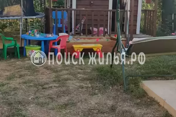 «Дакадан», Кучугуры