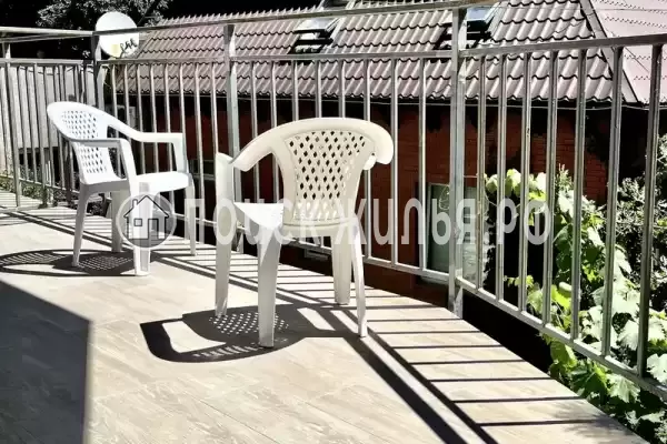 Частный сектор «Номер в коттедже на Алупкинском шоссе 76К», Гаспра