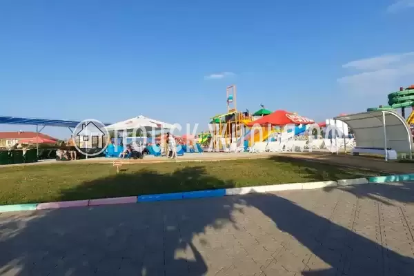 Частный сектор «Этаж под ключ на Азовской», Голубицкая