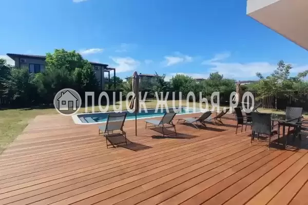 Частный сектор «Дом на Вишневой 8»