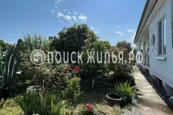 Гостевой дом «На Эзугбая», Сухум