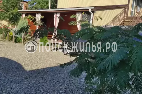 «Вояж», Кучугуры