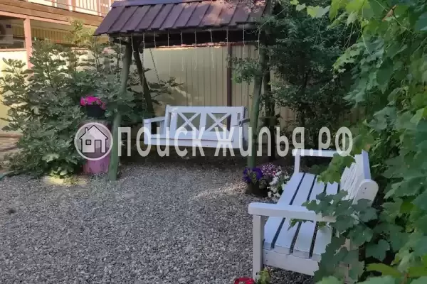 «Вояж», Кучугуры