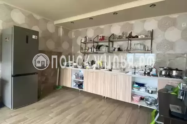 «Семейный отдых», Кучугуры