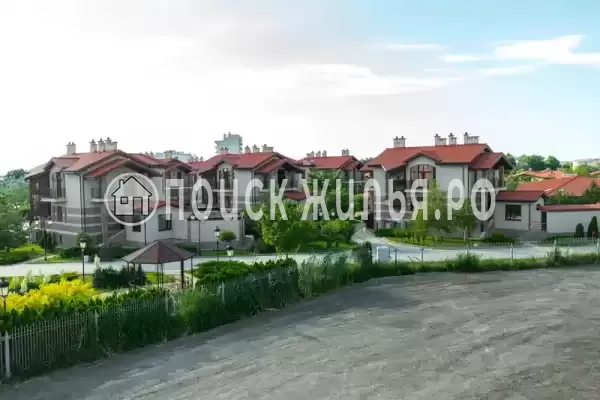 Мира, д.94/8, Витязево