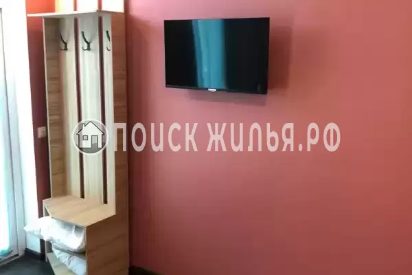 «Июнь», Голубицкая