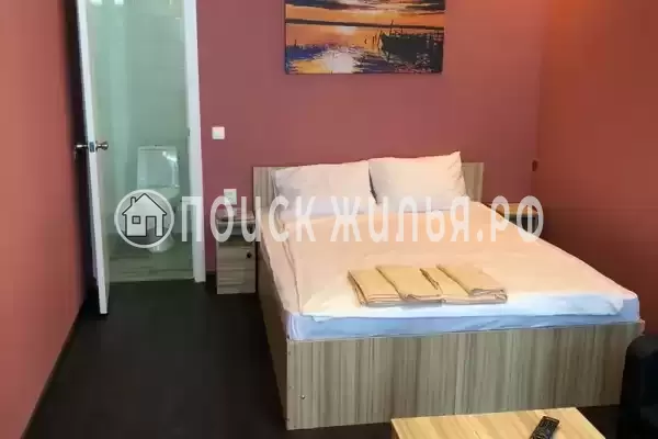 «Июнь», Голубицкая