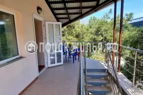 Частный сектор «Часть дома с отдельным входом для большой компании», Геленджик