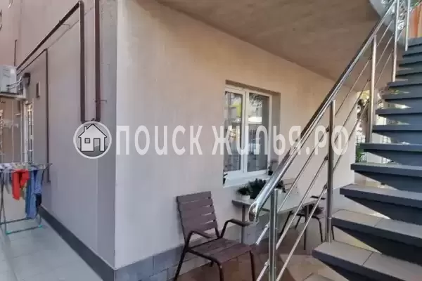 Частный сектор «Часть дома с отдельным входом для большой компании», Геленджик