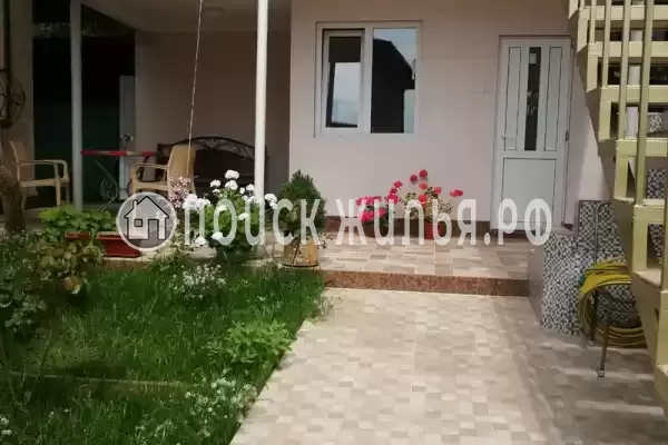 Гостевой дом «Дворик с геранью»