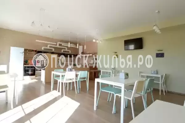 «Белый лотос», Кучугуры