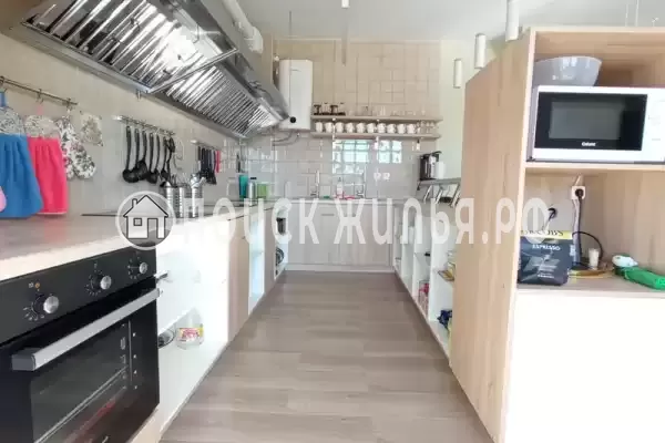 «Белый лотос», Кучугуры