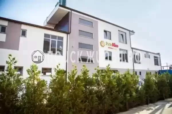 «SunRise», Небуг