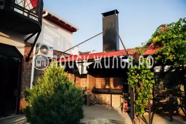 «Фонарь и Мельница», Феодосия