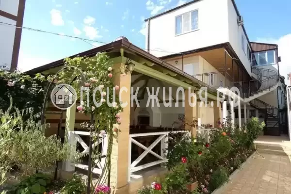 Частный сектор «У Елены», Краснодарский край, Кабардинка, Революционная, д.72А