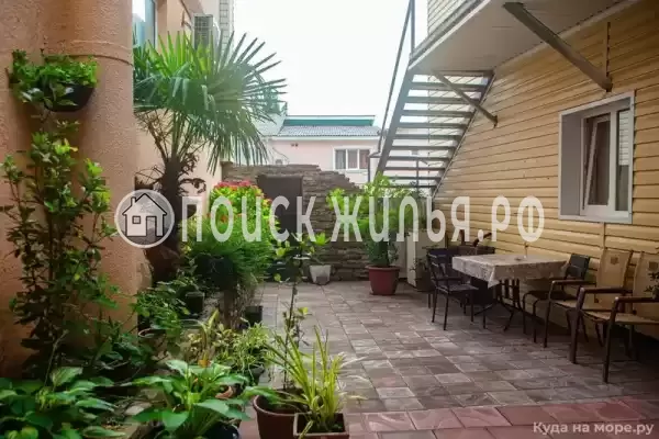 «Мираж», Лоо