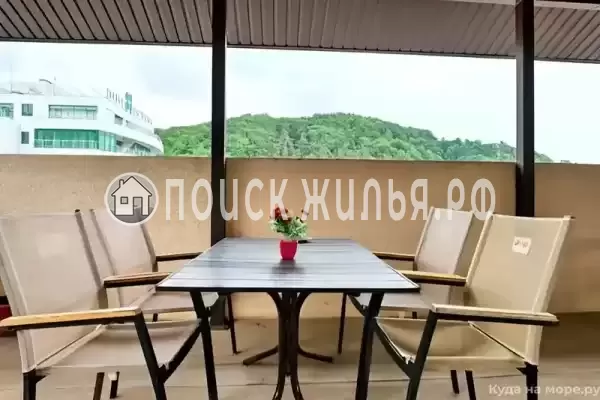 «Мираж», Лоо