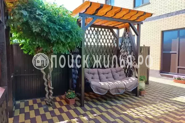 «Кристалл», Голубицкая