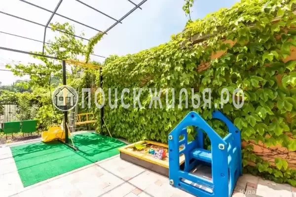 «Karolina», Лоо