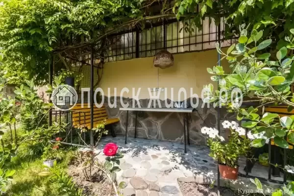 «Karolina», Лоо