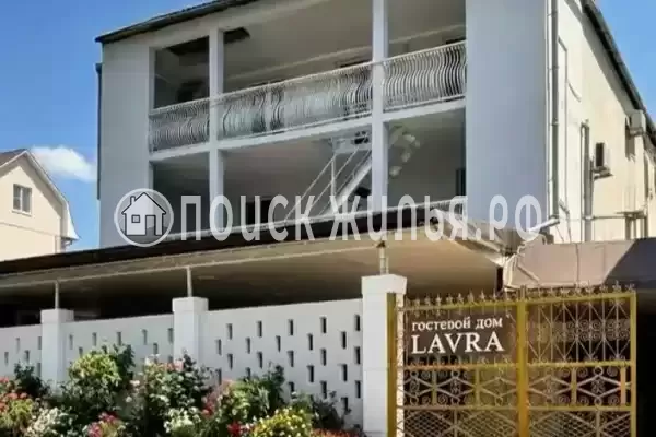 Гостиница «LAVRA», Республика Абхазия, Гагра, Шапсугская, д.17