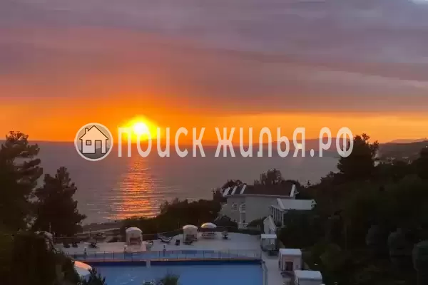 «Морской-клуб», Дивноморское