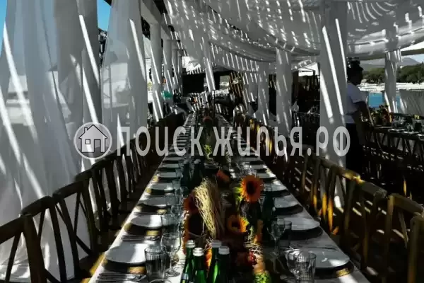 «Морской-клуб», Дивноморское