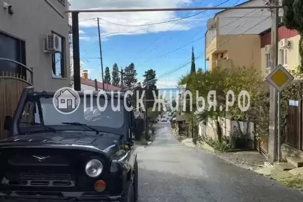 «PovezLoo», Лоо