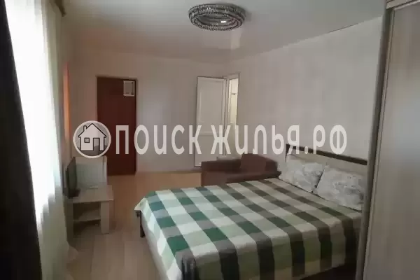 «PovezLoo», Лоо