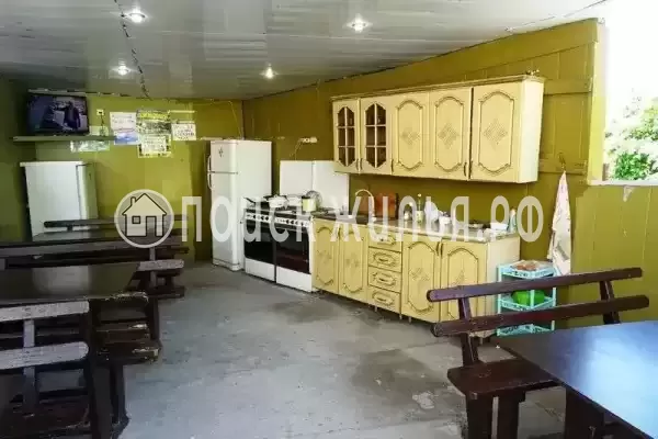 «У Анжелы», Лоо «У Анжелы», Лоо