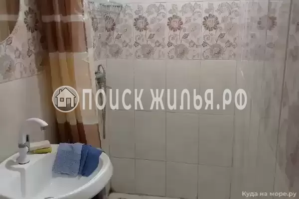 «У Анжелы», Лоо «У Анжелы», Лоо