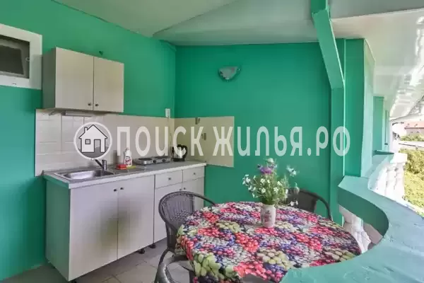 Частный сектор «Малиновая, 10», Севастополь