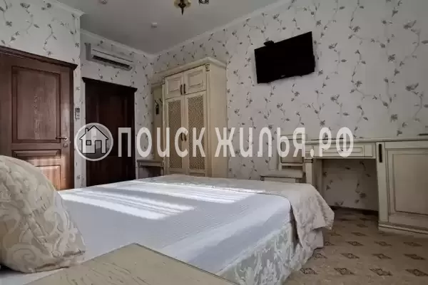 «Tortuga», Небуг