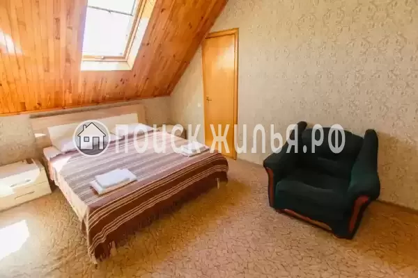 «Рената», Адлер